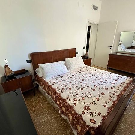 Casa Gerry, A Due Passi Dal Mare Apartment Savona Ngoại thất bức ảnh